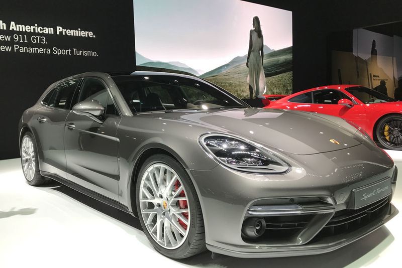 Porsches erster Kombi Panamera Sport Turismo feiert seine Nordamerika-Premiere. (SP-X/Michael Specht)