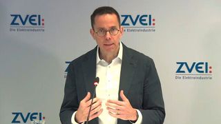 Wolfgang Weber, Vorsitzender der ZVEI-Geschäftsführung, betont die Notwendigkeit eines schnellen und konsequenten Digitalisierungsvorstoßes der deutschen Industrie. (Screenshot/Vogel Communications Group)
