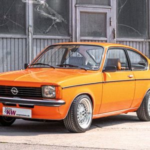 Der Kadett C verfügt über ein eher konservatives Fahrwerk, bestehend aus hinterer Starrachse und einer Vorderachse mit doppelten Querlenkern. In sechs Jahren entstanden über 1,6 Millionen Exemplare des auch heute noch beliebten Opels.(Bild:  KW Automotive)