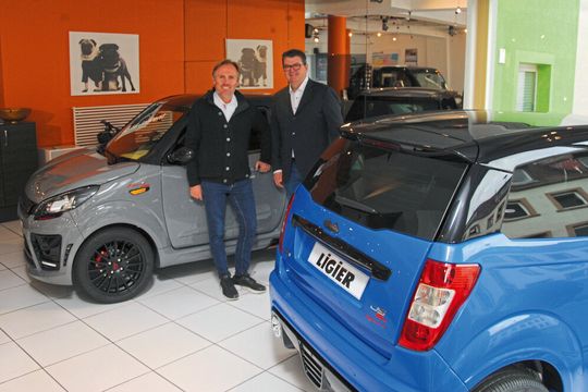 Eingespielte Partner: (v. li.) Patrick Müller aus Saarbrücken und Hardy Dupont, Geschäftsführer Ligier Group Deutschland.(Bild:  v. Maltzan)