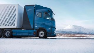 Volvo Trucks absolviert mit seinen neuen Wasserstoffbetriebenen Lkw Straßentests. (Bild: Volvo Trucks)