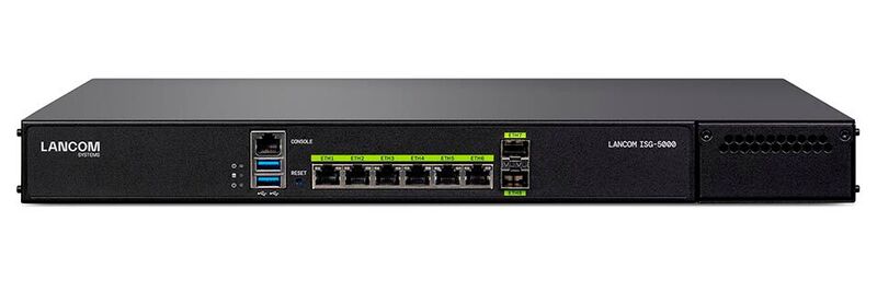Das Lancom ISG-5000 hat sechs Gigabit Ethernet-Ports, zwei USB-Ports, einen RJ45-Config-Port und zwei SFP+-Ports.