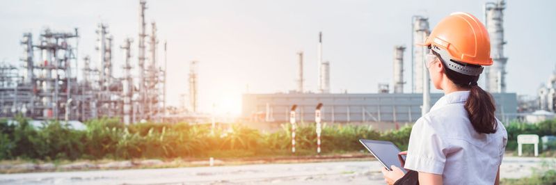 Estudiar ingeniería merece la pena para las mujeres en varios aspectos.(Imagen: ©Pugun & Photo Studio - stock.adobe.com)