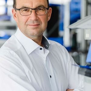 (Engel Elektroantriebe)