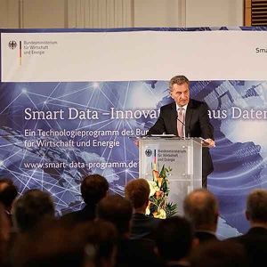 Günther Oettinger, EU-Kommissar für Digitale Wirtschaft und Gesellschaft, war ebenfalls vor Ort. Er sprach zu dem Thema: "Data: The currency of the Digital Single Market"