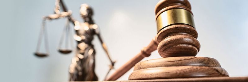 Zum ersten Mal klagt das BfDI gegen eine Bundesbehörde.(Bild:  Studio_East – stock.adobe.com)