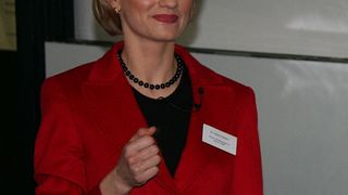 „Der Gesetzgeber hat keine klaren Handlungsregeln an die Hand gegeben, weil er die Vorteilsgewährung im Allgemeinen verhindern möchte“, erklärte Dr. Sabine Stetter, Partnerin bei Peters, Schönberger & Partner. Bilder: Otto (Archiv: Vogel Business Media)