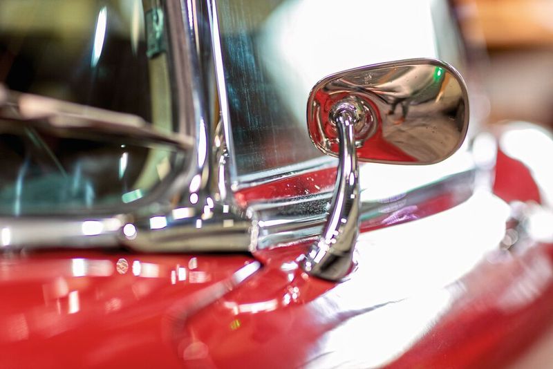 Der elektrifizierte Jaguar ist so sportlich unterwegs wie das Original. (Bild: Julian Salinas)