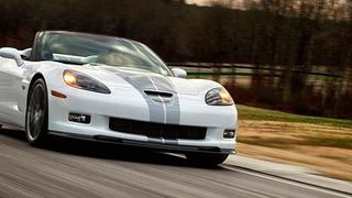 60 Jahre Corvette im Jahr 2013: Chevrolet feiert den Anlass bereits jetzt mit dem Sondermodell Chevrolet Corvette 427 Convertible Collector Edition. (Chevrolet)