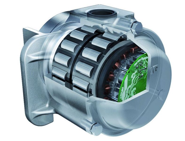 Train Support System: ein FAG-Radsatzlager wird mit einem integrierten Generator-Sensor-Lager als autarke Energiequelle beispielsweise in Güterwagons eingesetzt. (Archiv: Vogel Business Media)