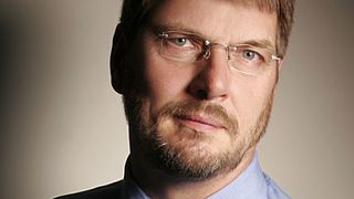 Andreas Soiné, Leiter Verkauf und Service der Auerbach Maschinenfabrik GmbH in Ellefeld: „Unsere Tiefbohreinheit Tiefbohrfix kostet nur etwa ein Drittel einer vergleichbaren Tiefbohrmaschine.“ Bild: Auerbach (Archiv: Vogel Business Media)