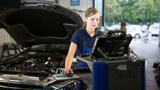 Wenn man weiß, wie und wo man mit entsprechender Prüftechnik messen muss, und die richtigen Schlüsse daraus zieht, dann löffelt man sozusagen auch gerne die Suppe anderer aus. (Bild: ProMotor)