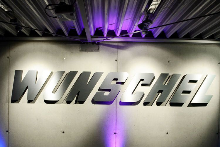 „Powered by Wunschel“: Unter diesem Qualitätslabel hat sich das VW-Autohaus Wunschel im oberfränkischen Röslau (Lkr.Wunsiedel) als Spezialist für automobiles Tuning bundesweit einen Namen gemacht. (Foto: Wunschel)