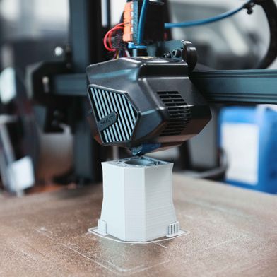 Regionalbündnis für industriellen 3D-Druck im Mittelstand startet durch: Prototypen, Werkzeuge und Vorrichtungen kommen jetzt aus dem 3D-Drucker. (Bild: Sonotec)