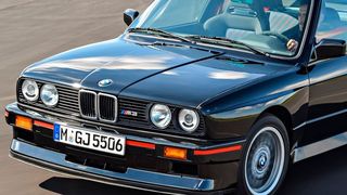 Der BMW M3 sollte 1986 ein Retter sein, der sich zur absoluten Erfolgsgeschichte entwickelte. (BMW)