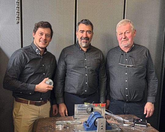 Das Gründerteam von Ailos: Pablo Lopez, Dirk Lefeber und Stein Crispel (v.l.).(Bild:  Ailos)