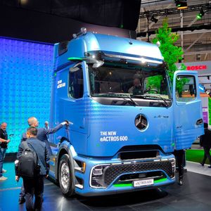 Elektrische Lkw könnten sich bis 2030 durchsetzen.(Bild:  sp-x/Mario Hommen)