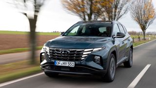 Hyundai hat der vierten Generation seines Bestsellers ein markantes Outfit spendiert. (Bild: Hyundai)