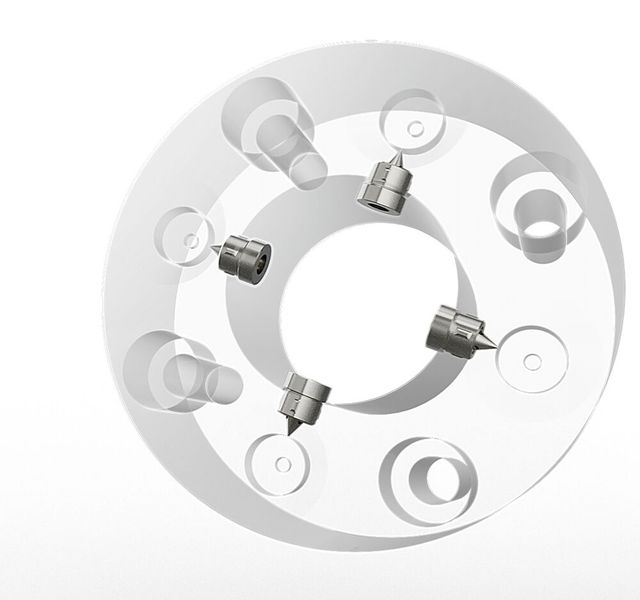 Dexa ensures gate concentricity by using gate located tips. (Source: Mold-Masters)