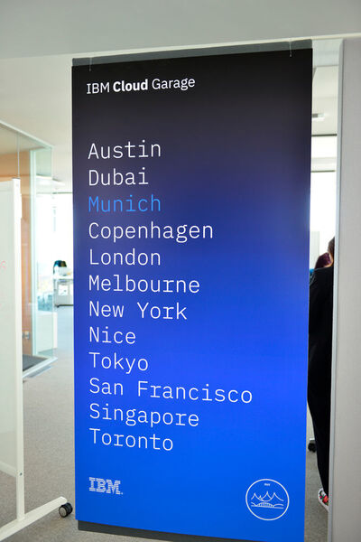 Im April 2018 wurde die IBM Cloud Garage in München als 12. Standort eröffnet. (IBM)