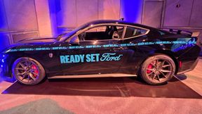 Ready Set Ford heißt die neue globale Marketingkampagne von Ford. Der Hersteller will im Pkw-Geschäft einen neuen Anlauf nehmen. Aber neue Modelle kommen eerst ab 2028. (Bild: Mauritz – VCG)