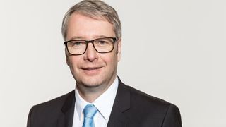 ZF-CEO Stefan Sommer: "Wir schaffen heute die wirtschaftlichen und technischen Voraussetzungen, damit ZF auf lange Sicht erfolgreich bleibt und wachsen kann." (ZF)