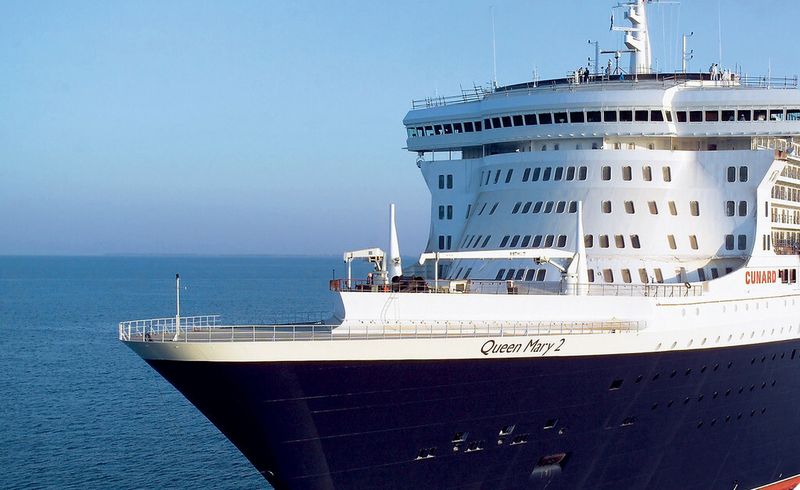 Seit der ersten Weltumrundung der Queen Mary II im Jahr 2007 überwacht SKF die vier Antriebsgondeln des Luxusliners – via Satellit, rund um die Uhr, rund um den Globus.  (SKF)