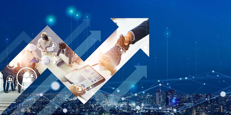 Der IT-Branche geht es gut, vor allem Software und Cloud sind Erfolgsgaranten.(Bild: ©  metamorworks - stock.adobe.com / KI-generiert)