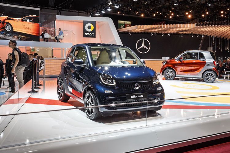 2014: Smart präsentiert Anfang Oktober in Paris zwei veredelte Fortwo und gibt damit einen Ausblick auf die künftigen Möglichkeiten des Brabus-Individualisierungsprogramms. (Foto: Daimler)