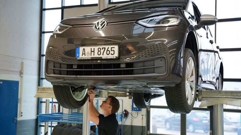 Die Preise für Kundendienstarbeiten variieren sehr stark.(Bild:  ADAC e.V.)