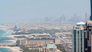 Zusammen mit der Decisive Group geht Prisma Analytics ein Großprojekt im Zeichen der künstlichen Intelligenz (KI) in den Vereinigten Arabischen Emiraten (VAE) an. (Bild: Ahmad Ardity auf Pixabay)