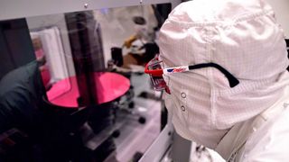 Blick nach vorn: Durch eine Übernahme von Globalfoundries könnte Intel seine Fertigungskapazitäten schnell ausbauen. Das würde zur neuen IDM-2.0-Strategie passen. (Bild: Intel)