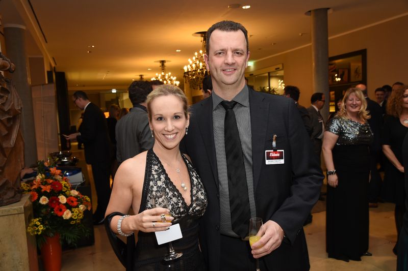 Trés chic waren Diana-Maria Brose und Konstantin Flabouriaris, ViewSonic (Bild: IT-BUSINESS / Hannes Magerstädt )