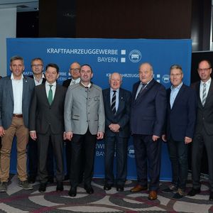 (Zietz/»kfz-betrieb«)