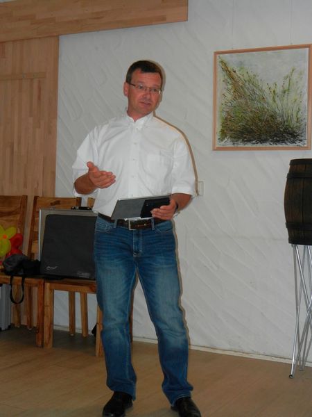 Josef Weingand (IBM) hielt einen äußerst interessanten Vortrag zum Thema „Tape ist cool“. (Rainer Korda)