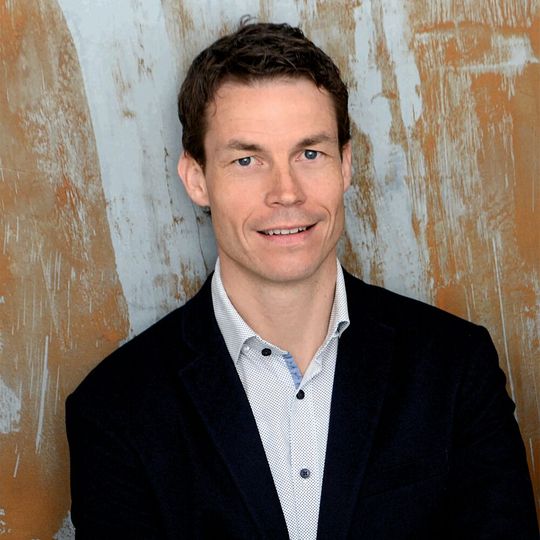Matthias Kaupp ist Geschäftsführer des Karosserie- und Lackfachbetriebs Kaupp GmbH und Vorsitzender der Schadenlenkungsinitiative „Werkstatt Werte Union“. Matthias Kaupp ist Geschäftsführer des Karosserie- und Lackfachbetriebs Kaupp GmbH und Vorsitzender der Schadenlenkungsinitiative „Werkstatt Werte Union“.