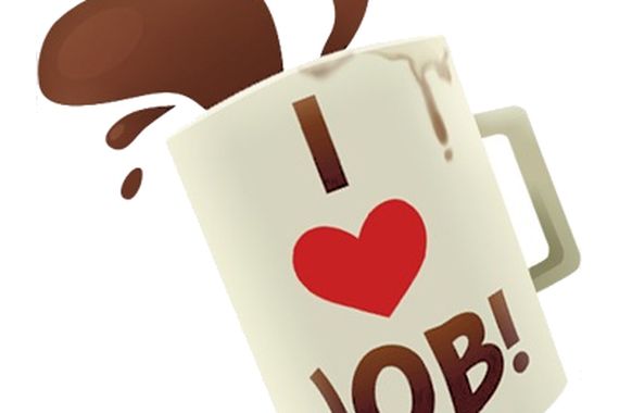 Wie geht es weiter nach dem Studium? Bei der Fülle an Möglichkeiten keine einfache Entscheidung. Dennoch haben Studenten der Naturwissenschaften ihre Favoriten. Welche zehn Arbeitgeber bei ihnen am beliebtesten sind, zeigt die folgende Bildergalerie. Die Daten stammen von einer Trendence-Umfrage von 3600 Studenten der Naturwissenschaften.  Bild: Owlchemy Labs, https://commons.wikimedia.org/wiki/File:I_heart_job_coffee_mug.png (CC BY-SA 3.0)  (Bild: Owlchemy Labs (CC BY-SA 3.0))