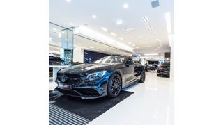 Auf 400 Quadratmetern gibt es seit Mitte Dezember an der Düsseldorfer Kö Brabus-Modelle zu bestaunen. (Brabus)