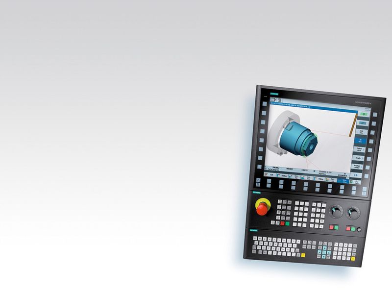 Der 19-Zoll-Monitor OP 019 der Sinumerik bietet genügend Displayfläche, um alle relevanten Informationen mit einem Blick erfassen zu können. (Bild: Siemens)