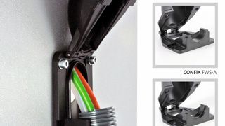 Confix FWS ist überall dort einsetzbar, wo Leitungen im Schutzschlauch, im rechten Winkel in eine Maschine, einen Schaltschrank oder ein Bedienpult eingefügt werden. (Bild: Icotek)