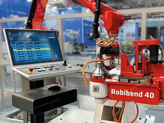 Im Fokus der neuesten Generation der Rohrbiege-Software „NxG“ von Schwarze-Robitec steht die einfachere Bedienung heißt es. Zu erleben wird sie unter anderem auf der Euroblech in Halle 11 sein.(Bild:  Schwarze-Robitec)