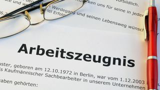 Welche Aussagekraft hat das Arbeitszeugnis noch? (Bild: FM2 - stock.adobe.com)