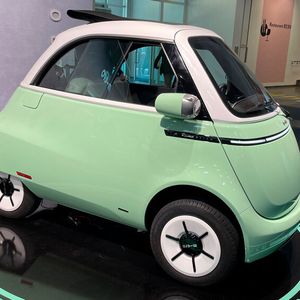 Micro Mobility will noch in diesem Jahr die ersten Einheiten des Microlino ausliefern.(Bild:  Seyerlein/VCG)