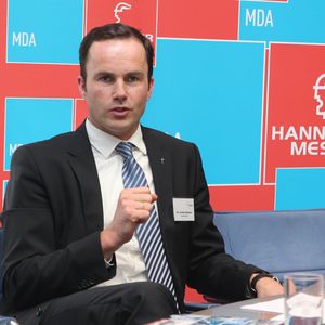 6000 Aussteller, 200.000 m² Ausstellungsfläche und einen starken Auftritt des Partnerlands Russland erwartet Dr. Jochen Köckler, Vorstandsmitglied der Deutschen Messe, auf der Hannover-Messe 2013.