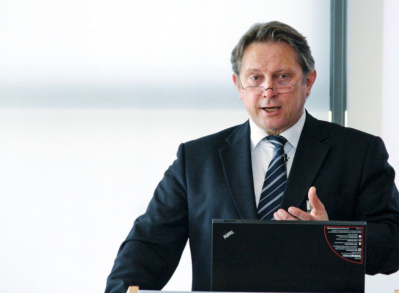 Prof. Dr. Peter Nyhuis, Leiter des IFA, Leibniz-Universität Hannover: 
