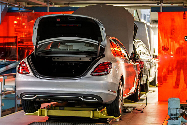 Bislang fertigte Mercedes-Benz rund 8,5 Millionen C-Klassen, beginnend mit dem 180er. (Foto: Daimler)