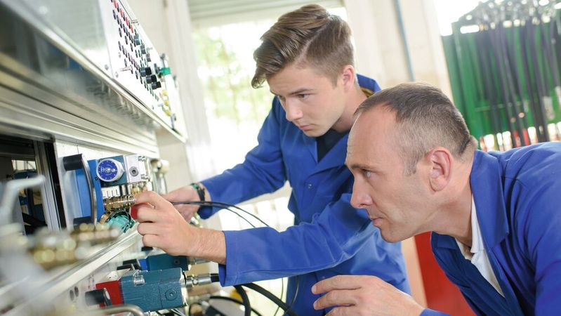 In welchen Ausbildungsberufen verdient man am meisten Geld? Wir geben einen Überblick.(Bild:  auremar - stock.adobe.com)