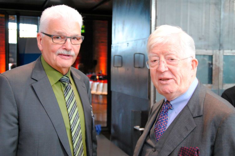 Ehrengast: ZDK-Ehrenpräsident Robert Rademacher (re.) und Dieter Paust. (Foto: Baeuchle)