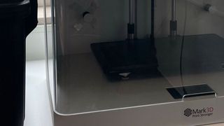 Jan Reckmeyer, Managing Director at Walter Reckmeyer Werkzeug- und Maschinenbau, saves one CNC machining center per 3D printer. For his company, industrial 3D printing therefore stands for new flexibility and competitiveness against the competition from the Far East. (Image: Mark 3D GmbH)