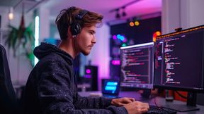 Dank KI-Tools können heute auch Laien zu Softwareentwicklern werden. Dennoch haben letztlich Informatikkenntnisse den größten Einfluss darauf, wie gut diese beim sogenannten Vibe Coding abschneiden. Aber auch auf generelle Schreibfähigkeiten kommt es an. (Bild: frei lizenziert)